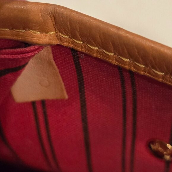 Louis Vuitton limited edition 2016 Bay Chain Neverfull - Picture 2 of 6